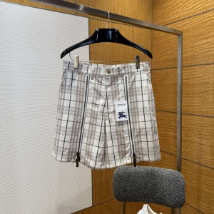 「#8305」  Burberry shorts