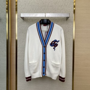 「#8671」Gucci Sweater; Cardigan