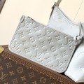 「#20003」Louis Vuitton bags; Chip M12917 (24 x 12 x 29.5 cm
