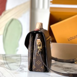 「#20038」Louis Vuitton Bags; Chip M44875 ( 25 x 9 x 17cm