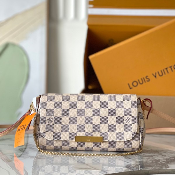 「#20043」Louis Vuitton Bags; Chip 小号 N41275(24 x 14 x 4cm