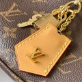 「#20044」Louis Vuitton Bags; Chip M12939 ( 22 x 9 x 33 cm
