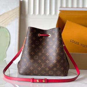 「#20047」Louis Vuitton Bags; Chip M44021 (26 x 27 x 22cm
