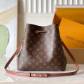 「#20049」Louis Vuitton Bags; Chip M44887 (26 x 27 x 22cm