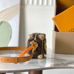 「#20053」Louis Vuitton Bags; Chip M14279 (18.5 x 13 x 8cm