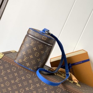 「#20057」Louis Vuitton Bags; Chip M12668 (18 x 14.5 x 24cm