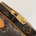 「#20069」Louis Vuitton Bags; Chip  M14014 ( 13.5 x 20.0 x 8.0 cm