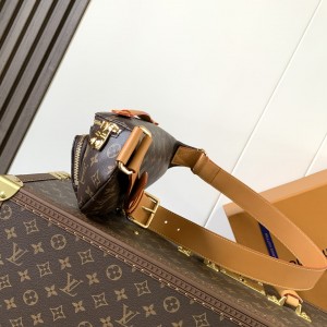 「#20073」Louis Vuitton Bags; Chip  M14019 ( 30 × 15 × 8 cm