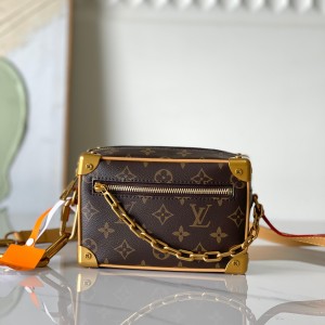 「#20083」Louis Vuitton Bags; Chip M68906 ( 18.5 x 13 x 8cm