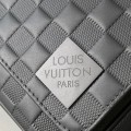 「#20097」Louis Vuitton Bags; Chip  M42711 ( 26 x 20 x 7 cm