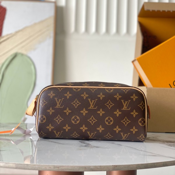 「#20106」Louis Vuitton Bags; Chip  M44494 ( 28x 15 x 16.5 cm