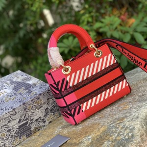 「#22539」Dior Bags  (24x20x11cm