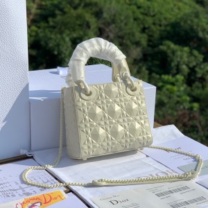 「#22541」Dior Bags  (17×15×7cm