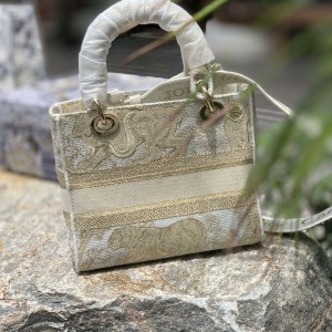 「#22548」Dior Bags  (24x20x11cm