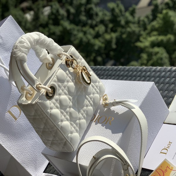 「#22579」Dior Bags  (20x16.5x8cm