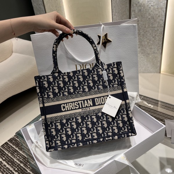 「#22580」Dior Bags  (26.5×36×42cm