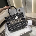 「#22587」Dior Bags  (26.5×36×42cm