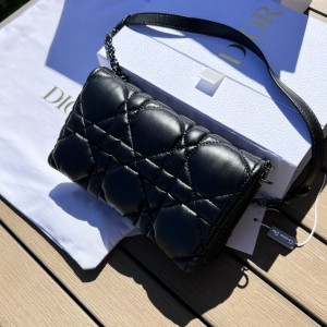 「#22597」Dior Bags  (19.5×11×6.5cm