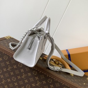 「#20178」Louis Vuitton Bags; Chip M1421 (18 x 12 x 16 cm