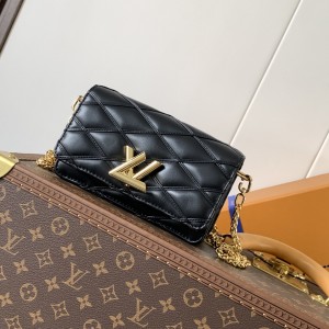 「#20185」Louis Vuitton Bags; Chip M13139 (20.0 x 12.0 x 5.0 cm