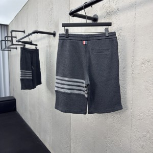 「#3057」THOM BRKWNE shorts