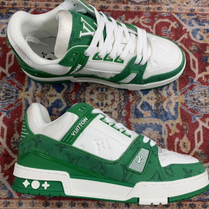 「#102」LOUIS VUITTON Trainer 