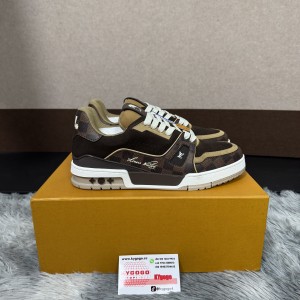 「#100」LOUIS VUITTON Trainer 