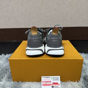 「#100」LOUIS VUITTON