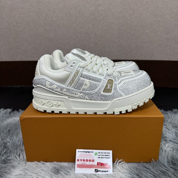 「#100」LOUIS VUITTON Trainer