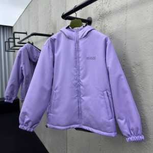 「#2881」Gucci jacket; down/puffer jacket