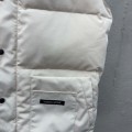 「#4600」Canada goose jacket；down/puff jacket