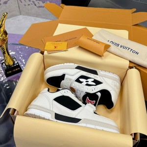 「#248」LOUIS VUITTON Trainer