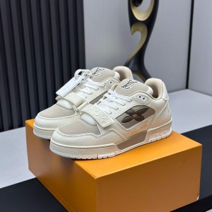 「#250」LOUIS VUITTON Trainer
